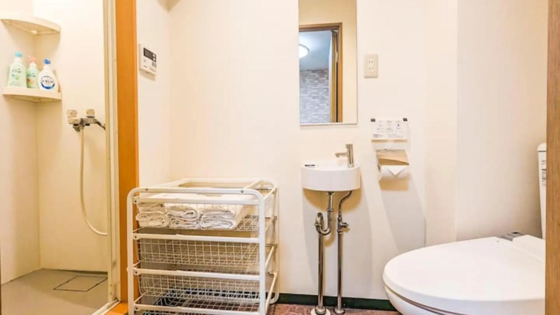 Guest house Copo Minamisennba - Vacation Stay 15142 Osaka Japan